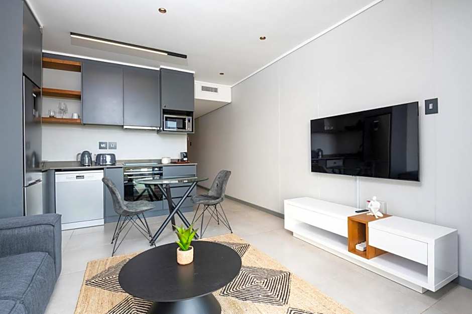 Luxury Bellagio 003 One Bed with Inverter