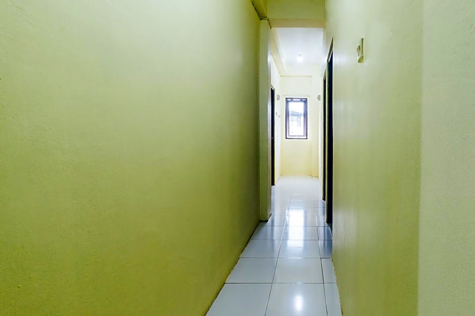 OYO 2165 Alyah Guest House Syariah