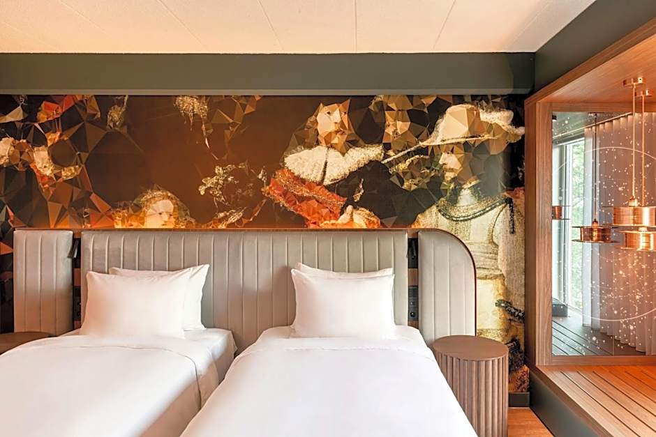 Renaissance Amsterdam Hotel