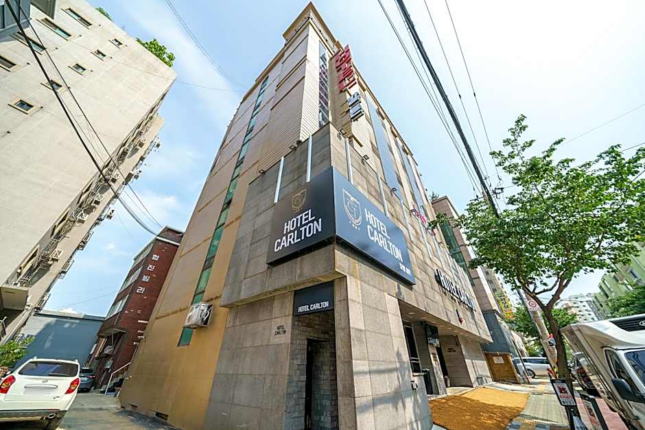 Hotel Carlton