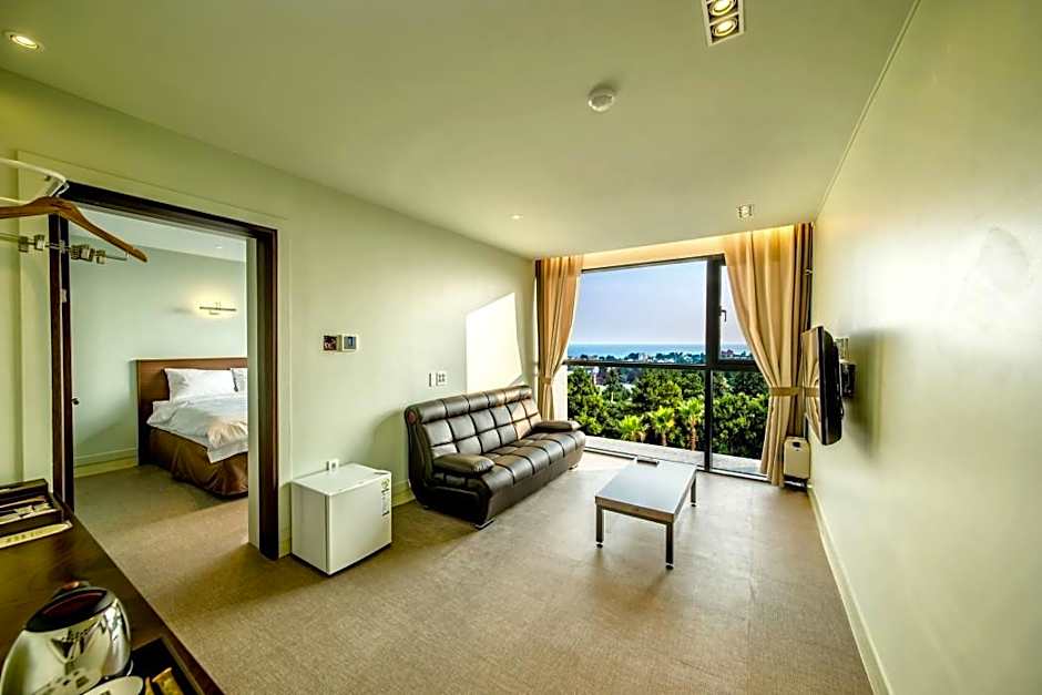 Sunrise Hotel Jungmun