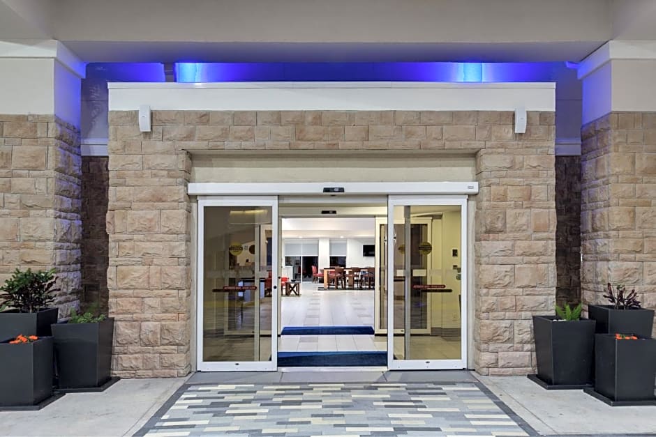 Holiday Inn Express & Suites Fleming Island By IHG