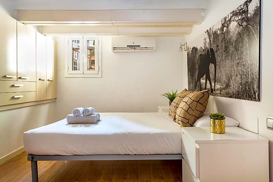 Fridays Flats Dreamy Duplex - Stylish Beach Loft