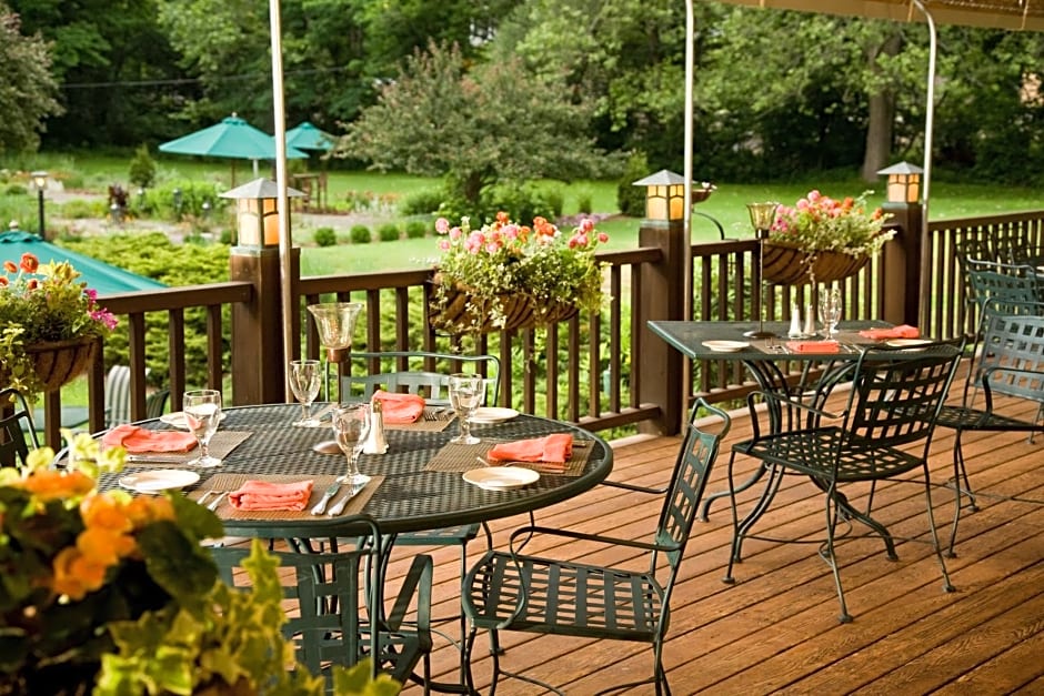 Settlers Inn