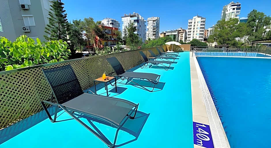 Zeynel Hotel