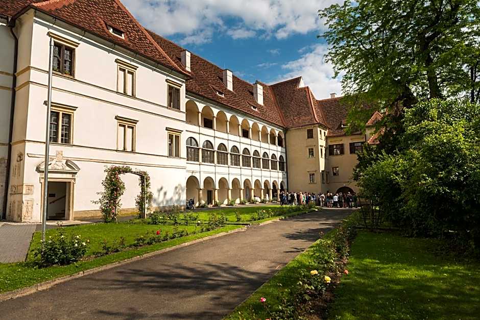 Schloss Seggau