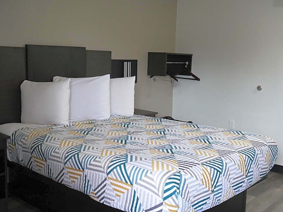 Motel 6-Tacoma, WA - South