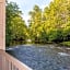 Rivers Edge Motel