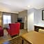 Hampton Inn By Hilton And Suites Providence/Warwick-Airport