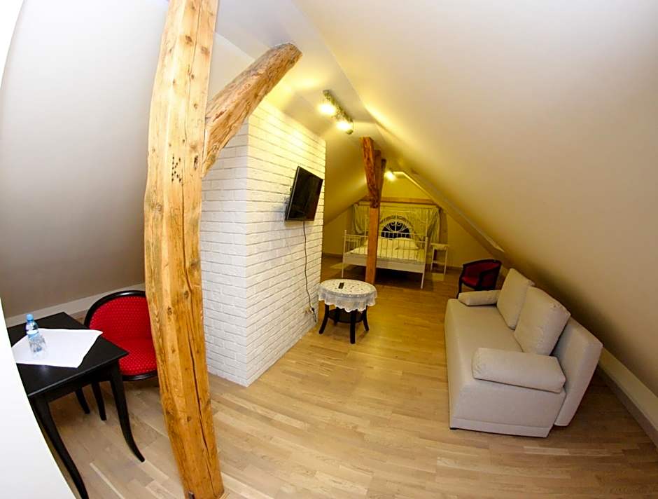 Photo 1 of 11 of Penthouse Apartment
