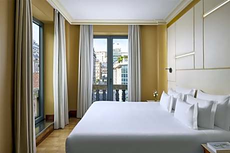 Premium Room with View