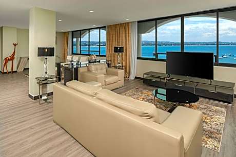 Presidential Suite, 1 King, Ocean view