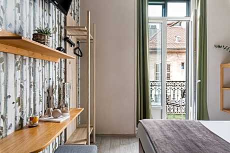 Double Room with Balcony - 39 ft²