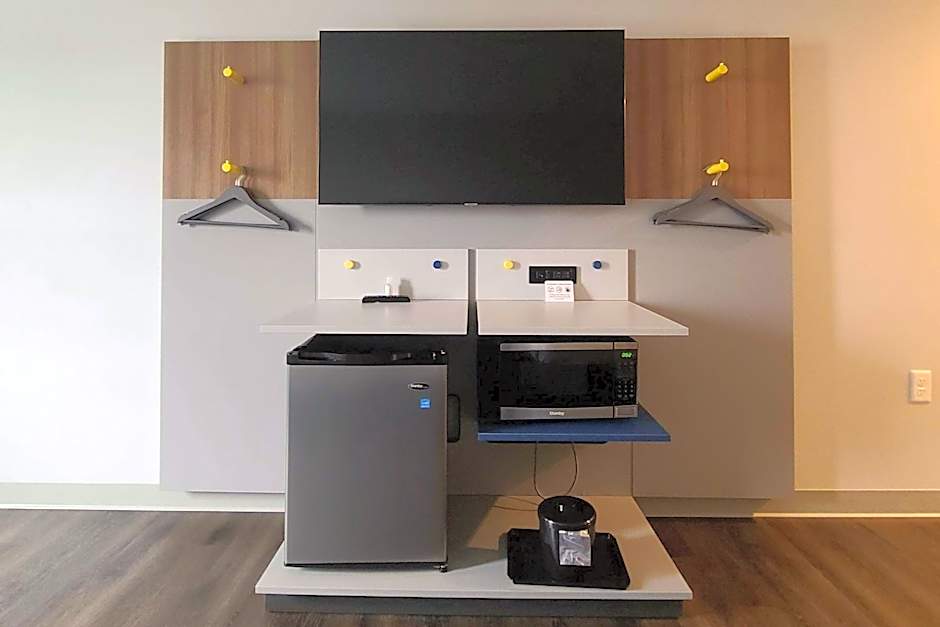 Microtel Inn & Suites by Wyndham Milford