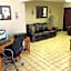 Brentwood Inn & Suites