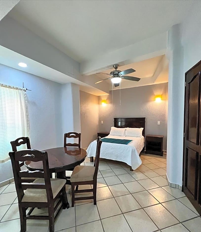 Hotel Puerta del Cielo
