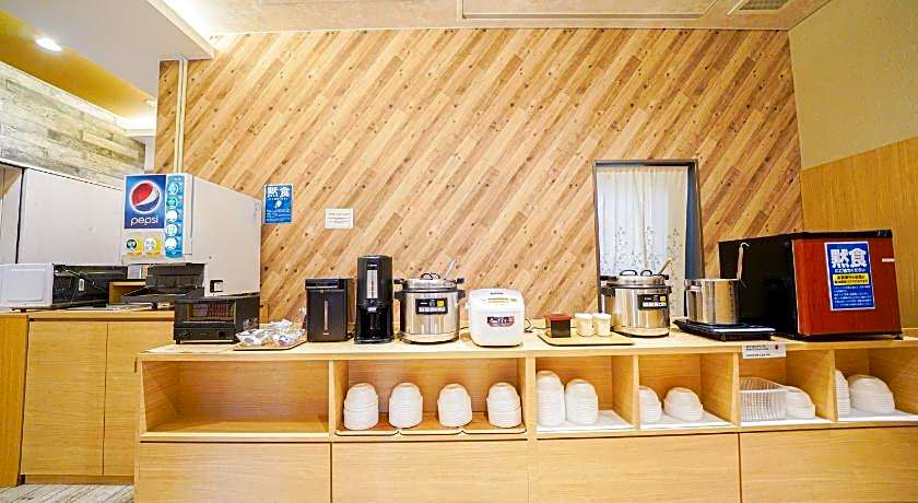 Quintessa Hotel Tokyo Haneda Comic and Books