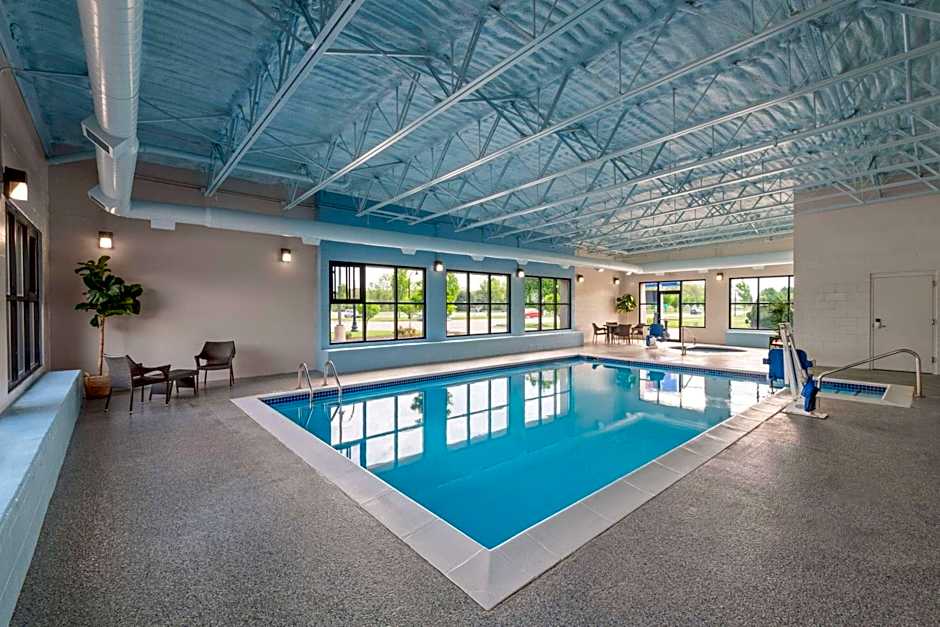 Baymont by Wyndham Mt. Pleasant