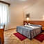 Hotel Real