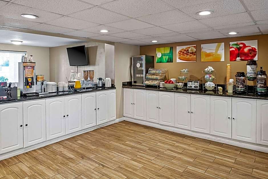 Quality Inn Kingsland