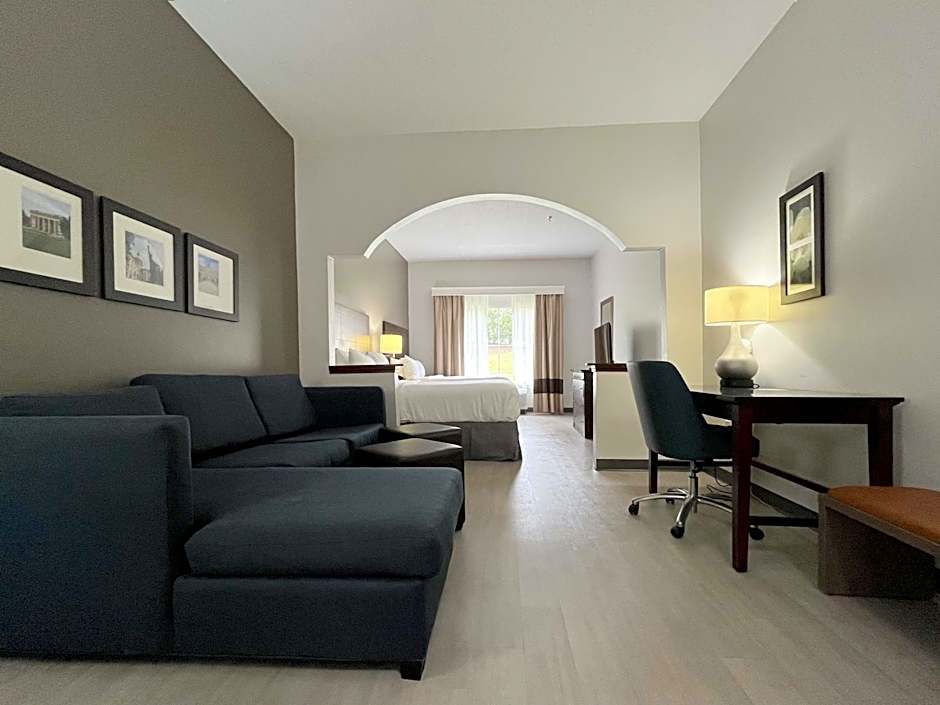 Comfort Suites Milledgeville