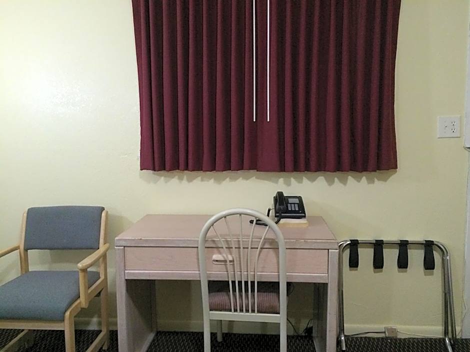 Blarney Inn