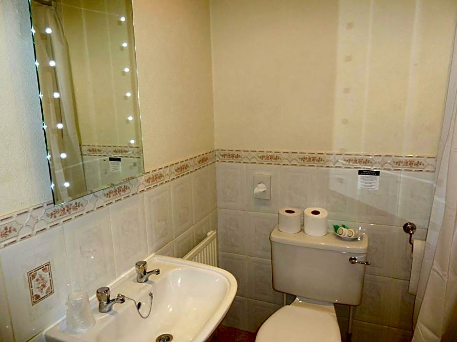 Blacksmiths Arms Inn