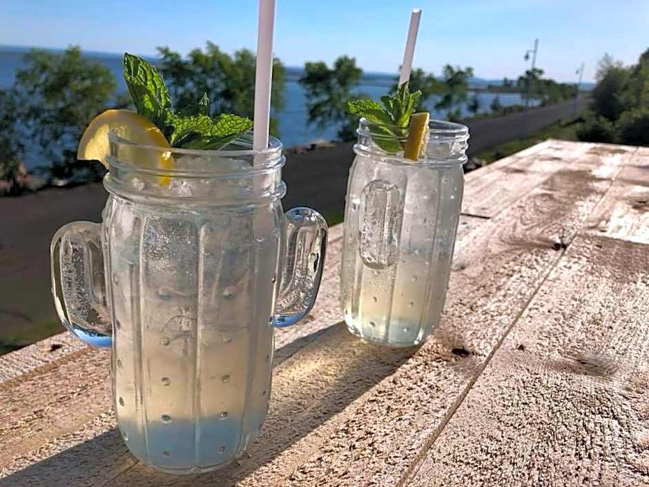 Aux 4 vents - Auberg'Inn