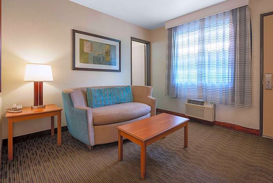 Days Inn by Wyndham Encinitas Moonlight Beach