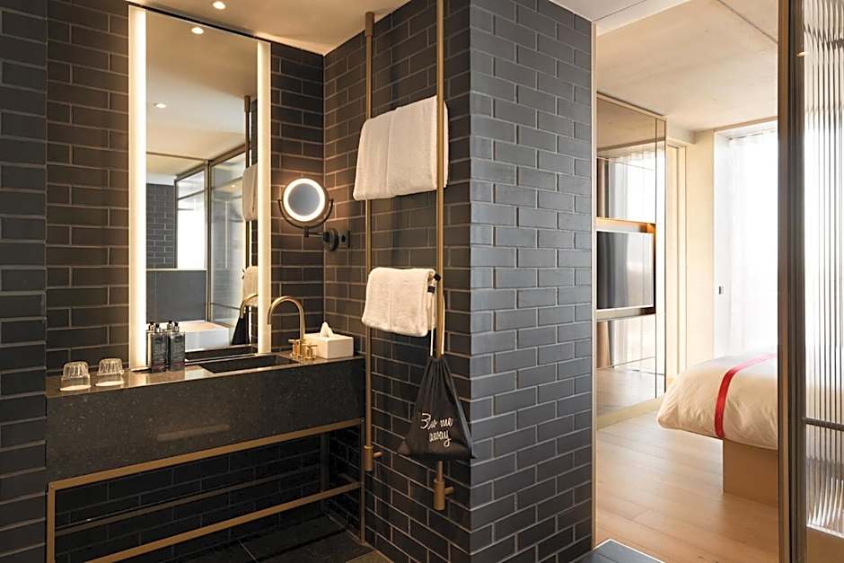 Ruby Emma Hotel Amsterdam