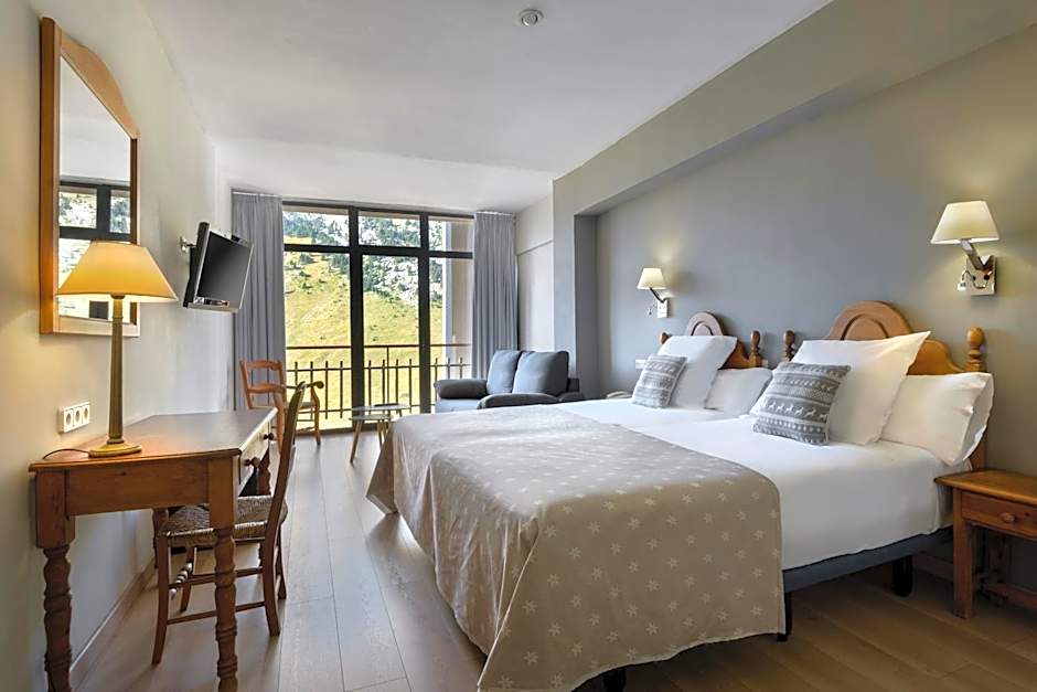 Hotel Edelweiss Candanchú