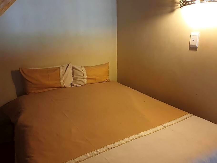 Zebula Golf and Wildlife Estate - Toktokkie Knocking Pax 20 - Moi Signature Luxury villa