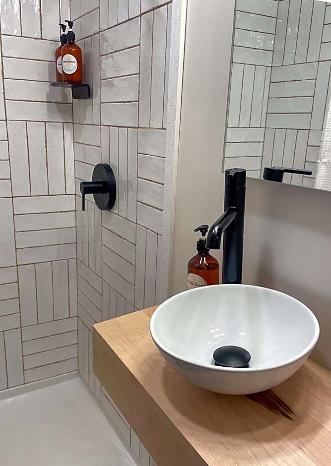 Explorer Rest & Recreation