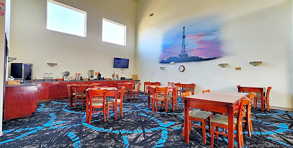 FairBridge Inn & Suites Canadian