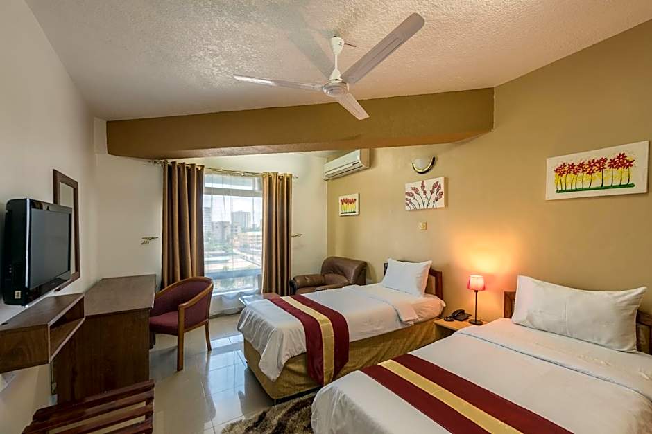 Hotel Raha Tower