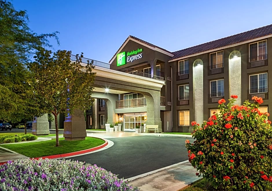 Holiday Inn Express Lancaster