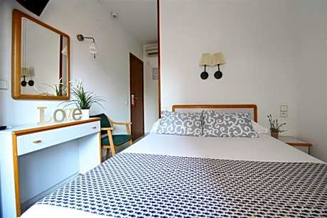 Double Room - Single Use