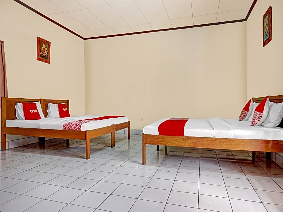 Hotel O 90596 Hotel Griya Astoeti