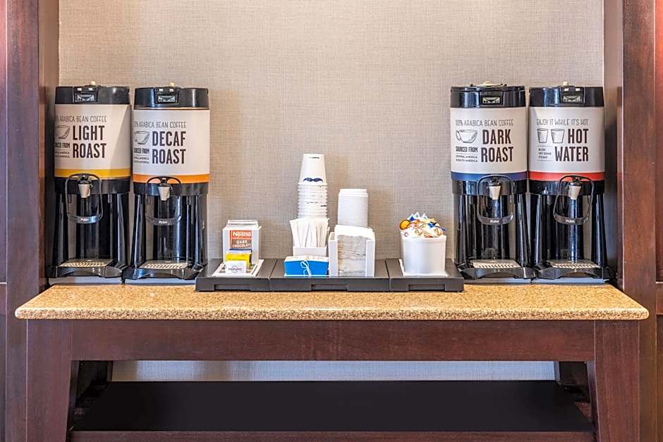 Hampton Inn By Hilton Manassas