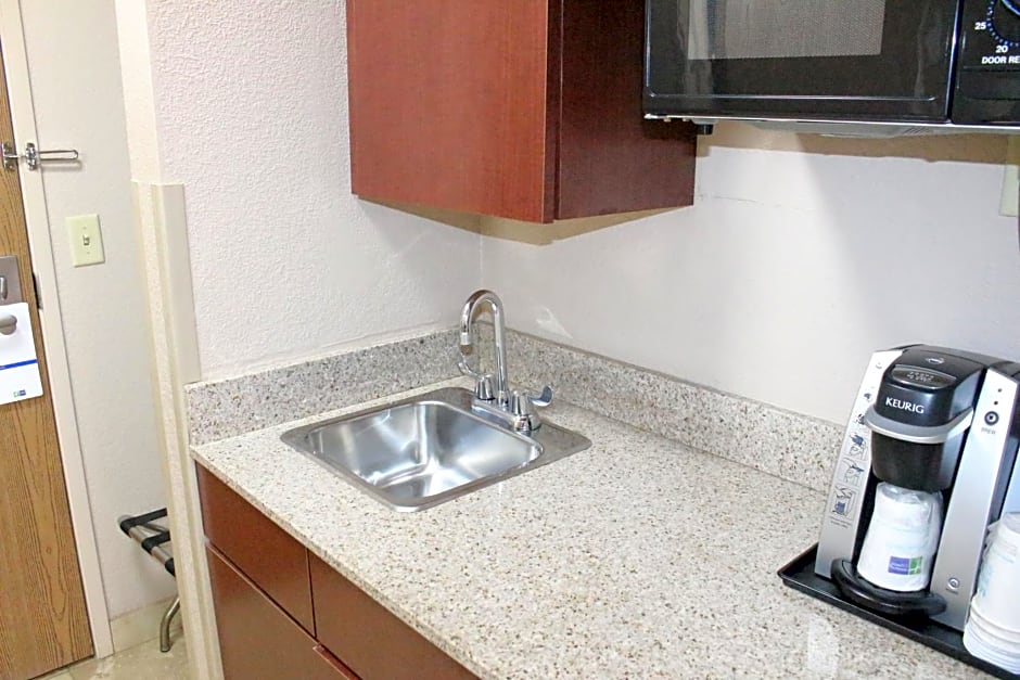 Holiday Inn Express Kansas City Liberty Missouri By IHG