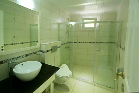 ORKA ROYAL HILLS APARTMENT