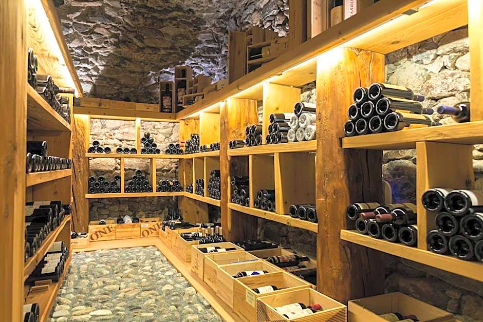 Relais & Châteaux IN LAIN Hotel Cadonau