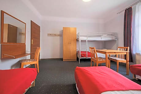 Quadruple Room with Shared Bathroom