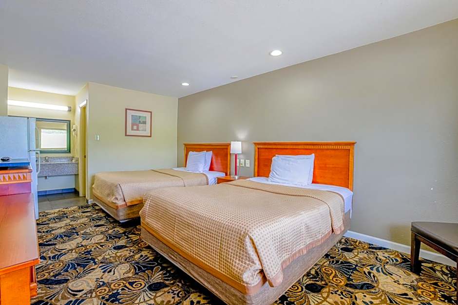 Budget Inn By OYO Natural Bridge I-81