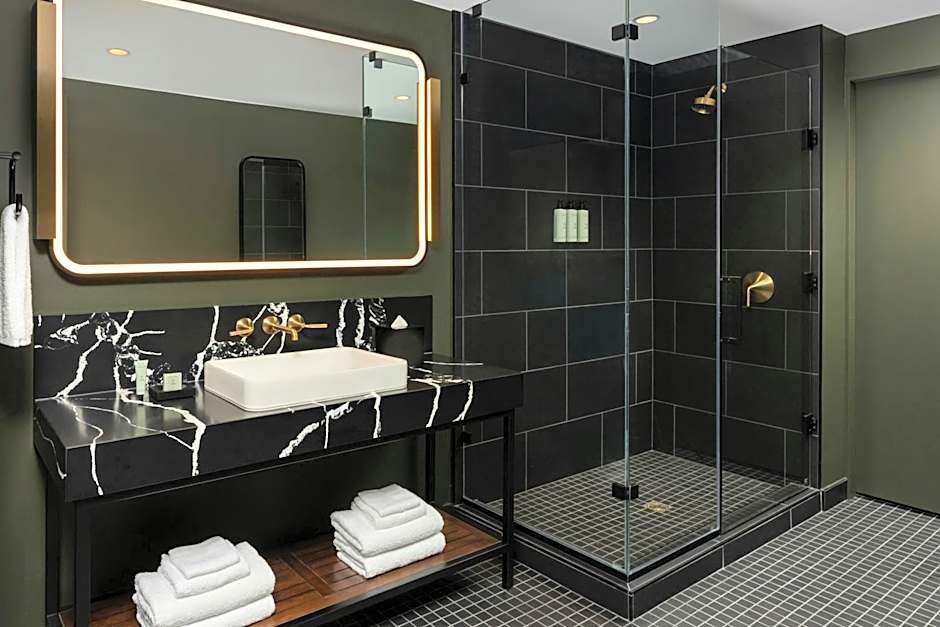 Asher Adams, Autograph Collection