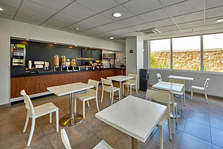 City Express by Marriott Tehuacan