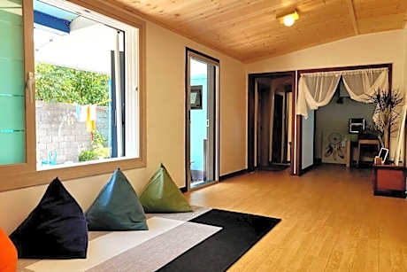 Sunrise#바닷가 해변앞#독채#단체#일출#낚시#키즈#촌캉스 숙소 (낙원별서)