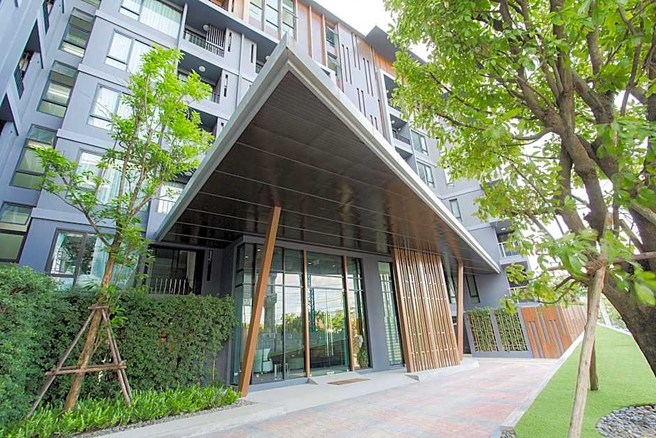 6th Avenue Surin Beach