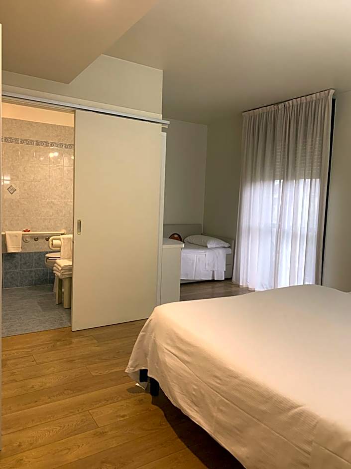 Spa Hotel Parigi 2 Airport