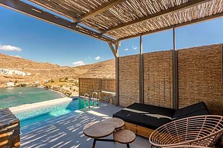 Amal Kythnos Suites